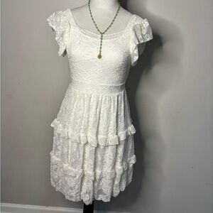 WHITE LACE TIERED MINI DRESS